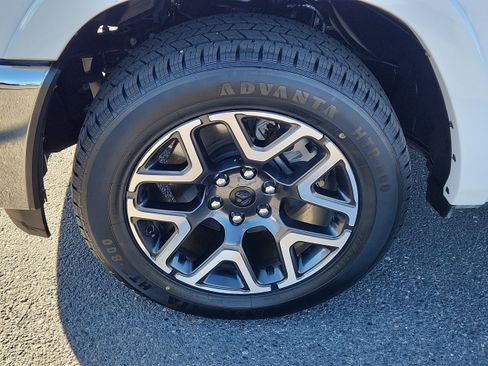 Used 2025 RAM 1500 Laramie image 7