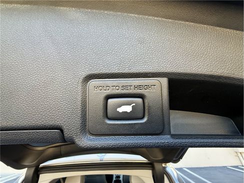 Used 2019 Acura RDX FWD w/ Advance Package image 21