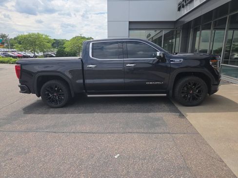 Used 2022 GMC Sierra 1500 Denali AWD/4WD image 18