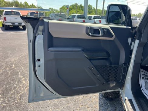 Certified 2024 Ford Bronco Wildtrak image 17