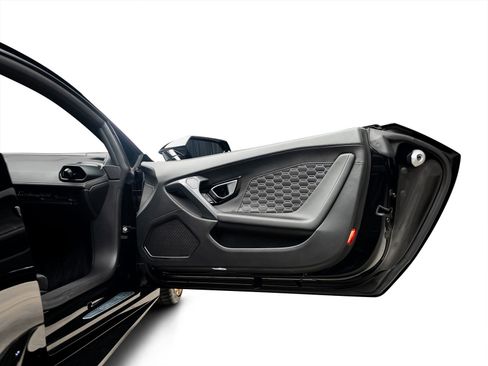 Used 2017 Lamborghini Huracan LP 580-2 RWD image 50