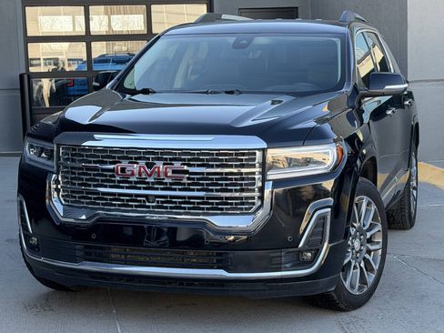 Used 2020 GMC Acadia Denali w/ Technology Package AWD/4WD image 3
