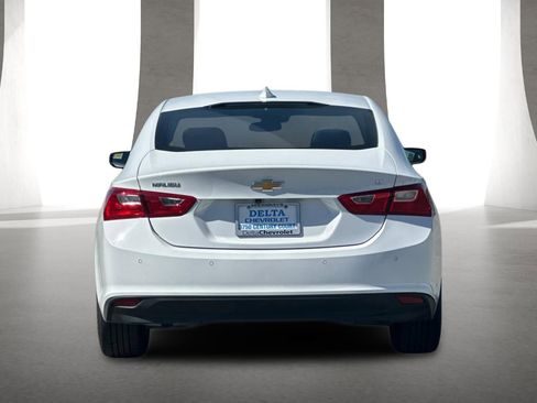 Used 2024 Chevrolet Malibu LT image 5