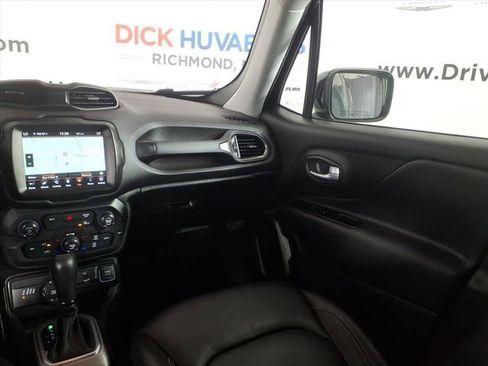 Used 2022 Jeep Renegade Limited image 15