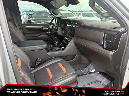 Used 2024 GMC Sierra 1500 AT4 w/ Technology Package AWD/4WD image 36