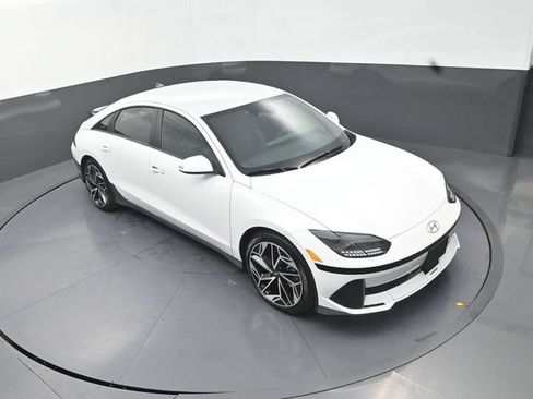 New 2025 Hyundai Ioniq 6 SEL AWD/4WD image 21
