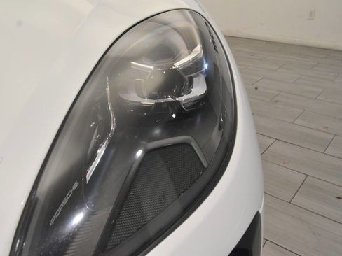 Used 2020 Porsche Macan S image 9