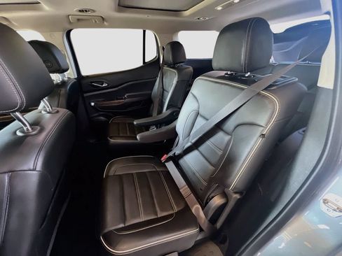Used 2023 GMC Acadia Denali w/ Denali Ultimate Package FWD image 26