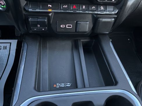 Used 2022 GMC Sierra 1500 AT4 w/ AT4 Premium Package image 73