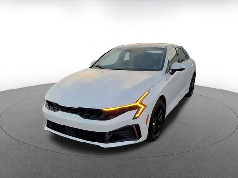 Used 2025 Kia K5 LXS image 7