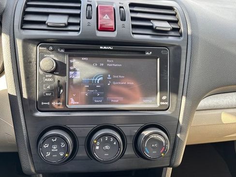 Used 2013 Subaru Crosstrek 2.0i Premium image 19