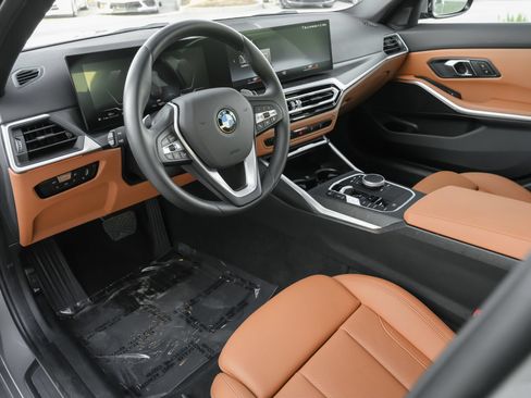 Used 2024 BMW 330i Sedan w/ Convenience Package RWD image 7