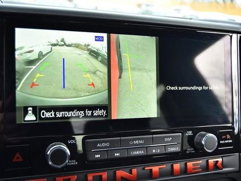 Certified 2025 Nissan Frontier PRO-4X w/ Pro Convenience Package image 17