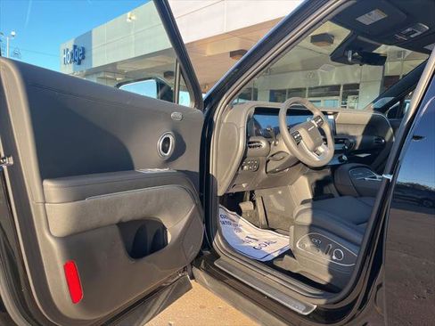 New 2026 Hyundai Palisade Calligraphy FWD image 7