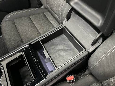 Used 2024 Chevrolet Traverse LT w/ LPO, Floor Liner Package AWD/4WD image 62