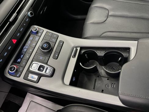 Used 2025 Hyundai Palisade SEL image 32