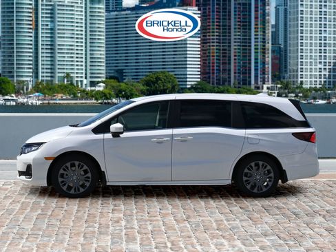 New 2026 Honda Odyssey Touring image 4