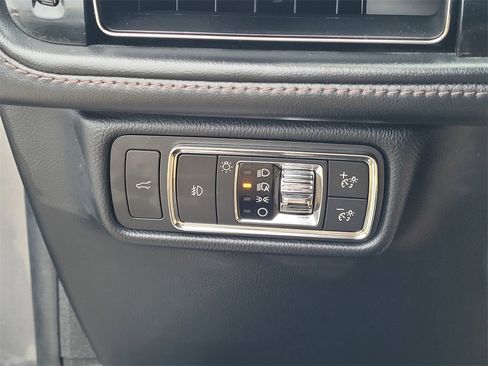 Used 2022 Lincoln Aviator Reserve w/ Equipment Group 201A image 26