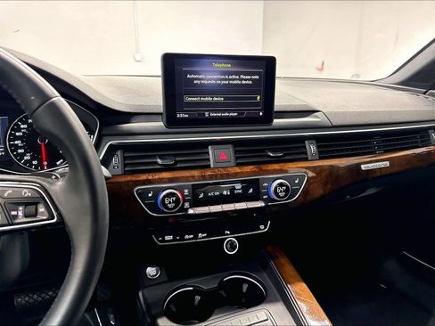Used 2017 Audi A4 2.0T Premium Plus w/ Premium Plus Package AWD/4WD image 9
