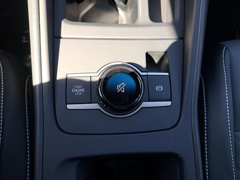 New 2026 Volkswagen Tiguan SE AWD/4WD image 26