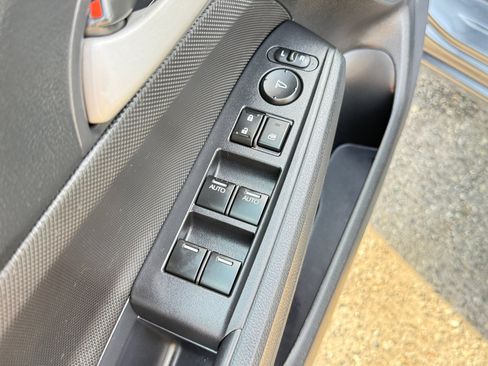 Used 2012 Honda Accord LX image 18