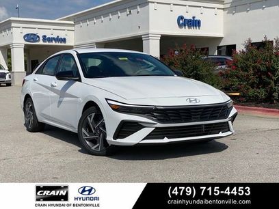 New 2025 Hyundai Elantra SEL