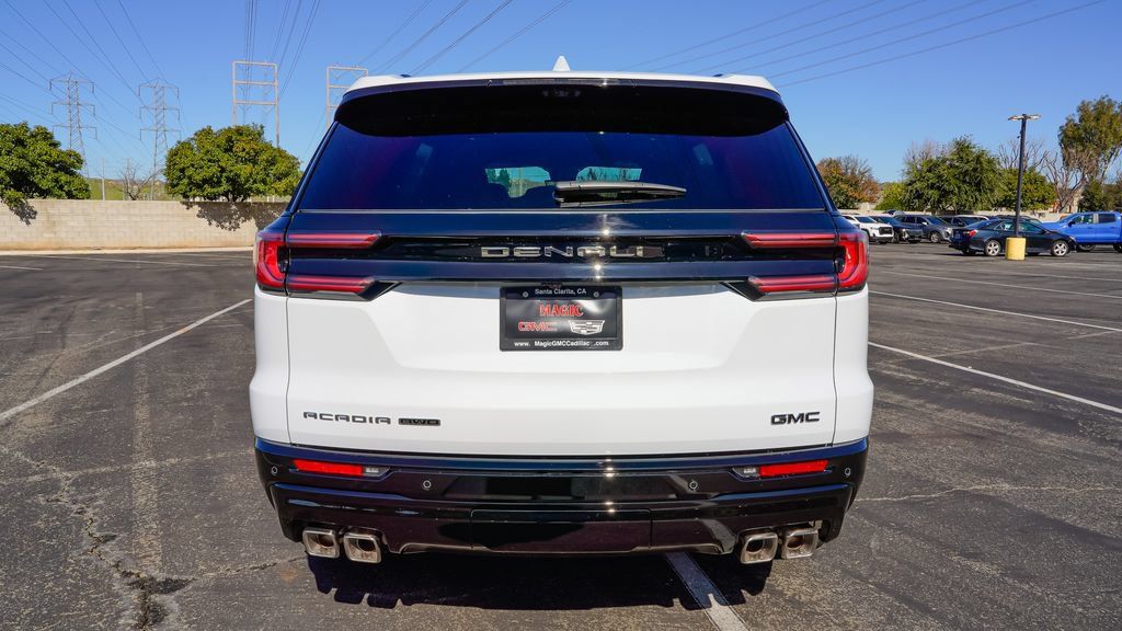 New 2026 GMC Acadia Denali Ultimate AWD/4WD image 8
