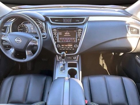 Certified 2024 Nissan Murano SV image 14