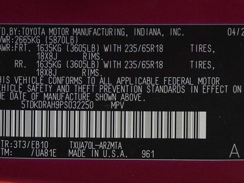 Used 2023 Toyota Highlander XLE FWD image 30