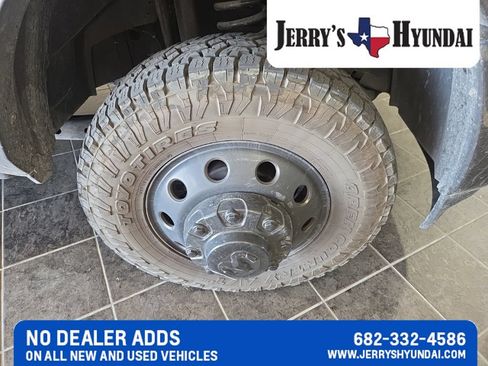 Used 2024 RAM 3500 Limited AWD/4WD image 4