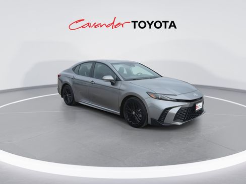 Certified 2026 Toyota Camry SE image 2