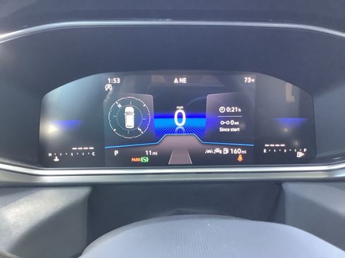 New 2026 Volkswagen Taos SE FWD image 20