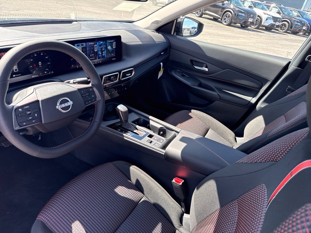 New 2027 Nissan Sentra SR FWD image 19
