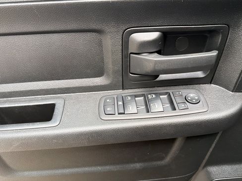 Used 2021 RAM 1500 Tradesman w/ Chrome Plus Package AWD/4WD image 10
