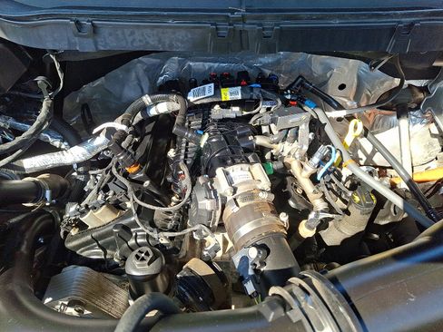 Certified 2022 Ford F150 XLT w/ Equipment Group 302A High image 26