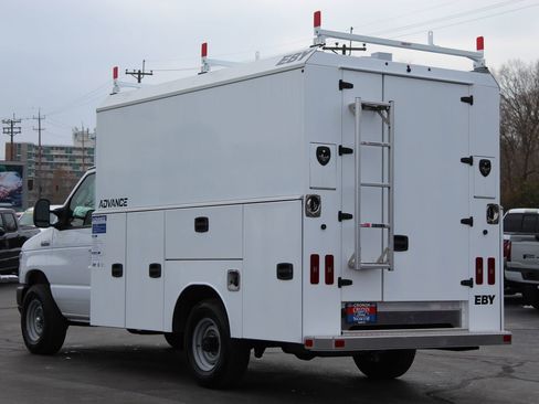 New 2026 Ford E-350 and Econoline 350 Super Duty w/ Power Equipment Group image 5