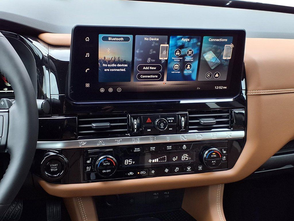 New 2026 Nissan Pathfinder Platinum AWD/4WD image 13