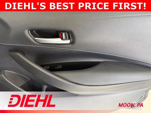 Used 2021 Toyota Corolla SE FWD image 14