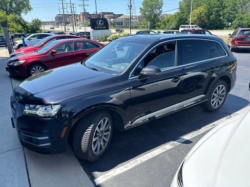 Used 2019 Audi Q7 3.0T Prestige w/ Prestige Package AWD/4WD image 2