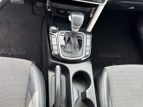 Used 2022 Kia Seltos Nightfall Edition image 20