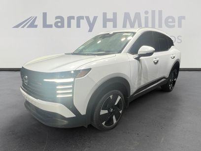 New 2025 Nissan Kicks SR w/ SR Premium Package