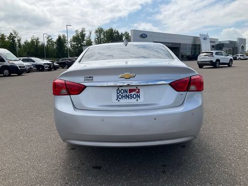 Used 2016 Chevrolet Impala LT w/ Convenience Package FWD image 24