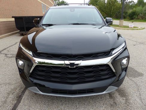 Used 2023 Chevrolet Blazer LT w/ Sound & Technology Package FWD image 13