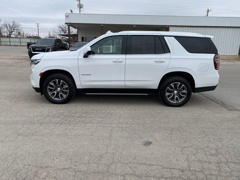 Used 2023 Chevrolet Tahoe LT image 3