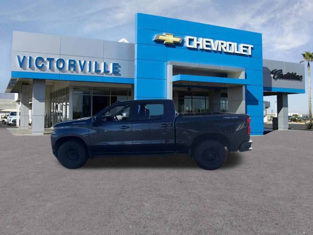Used 2021 Chevrolet Silverado 1500 RST w/ Bed Protection Package AWD/4WD image 9