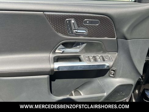 New 2026 Mercedes-Benz GLB 250 4MATIC image 16