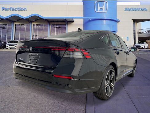 New 2026 Honda Accord SE image 5