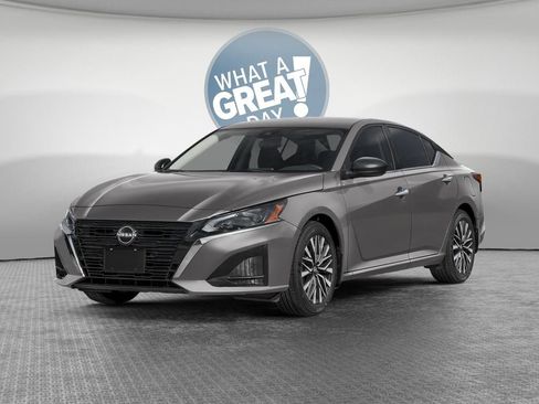 New 2026 Nissan Altima 2.5 SV image 1