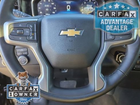 Used 2025 Chevrolet Silverado 2500 LT w/ Convenience Package image 6