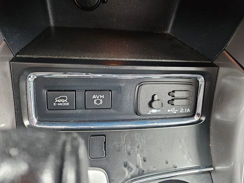 Used 2019 Subaru Ascent Limited w/ Popular Package #3 image 26